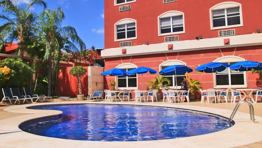 Seminole Plaza Hotel 마나과 외부 사진