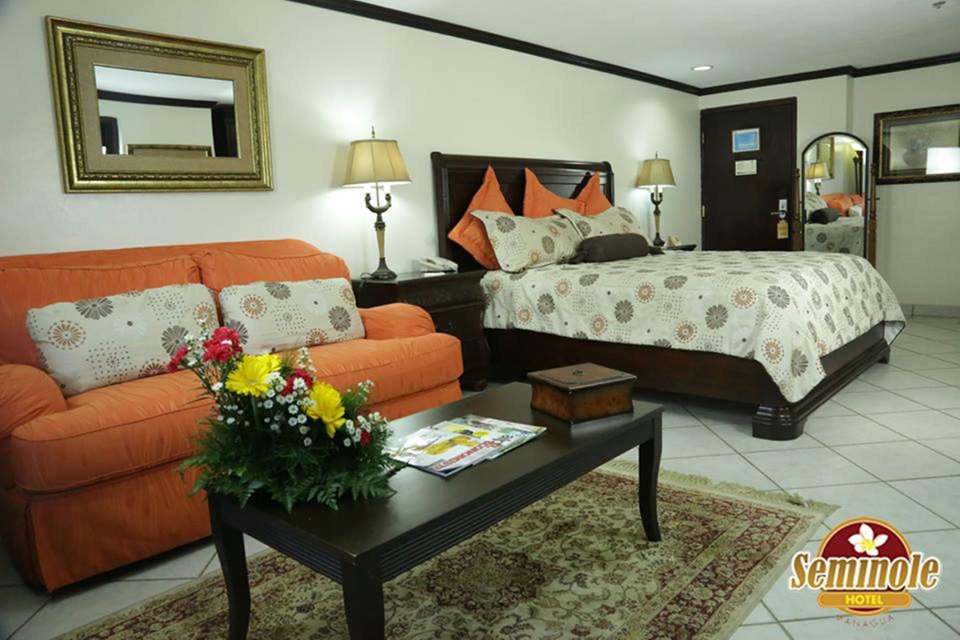 Seminole Plaza Hotel 마나과 외부 사진