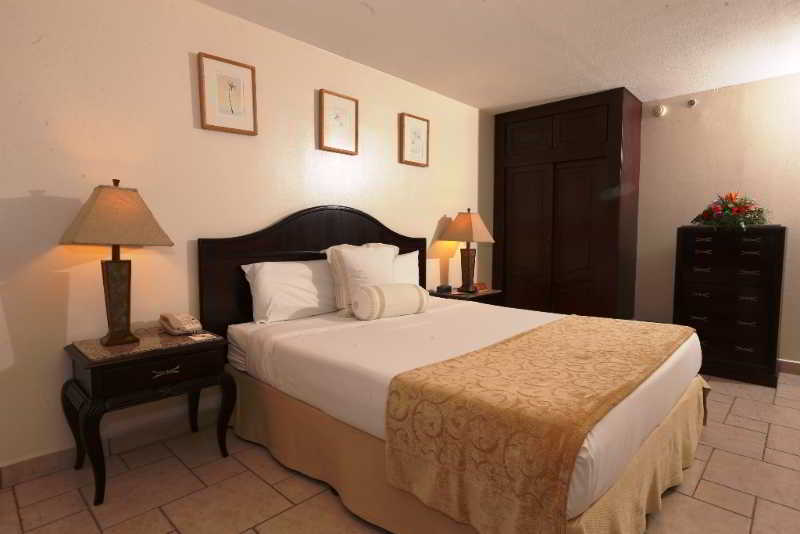 Seminole Plaza Hotel 마나과 외부 사진