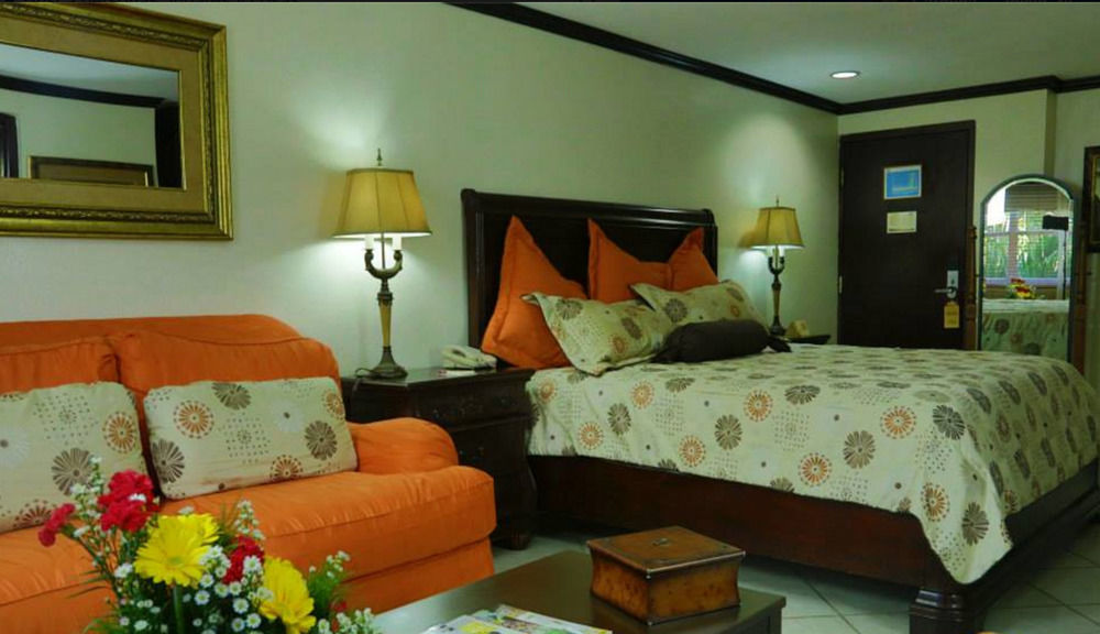 Seminole Plaza Hotel 마나과 외부 사진